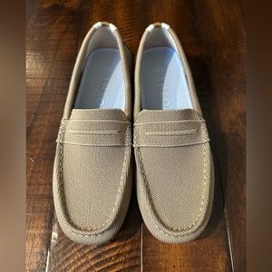 Rothy’s The Driver Size 7 - Latte